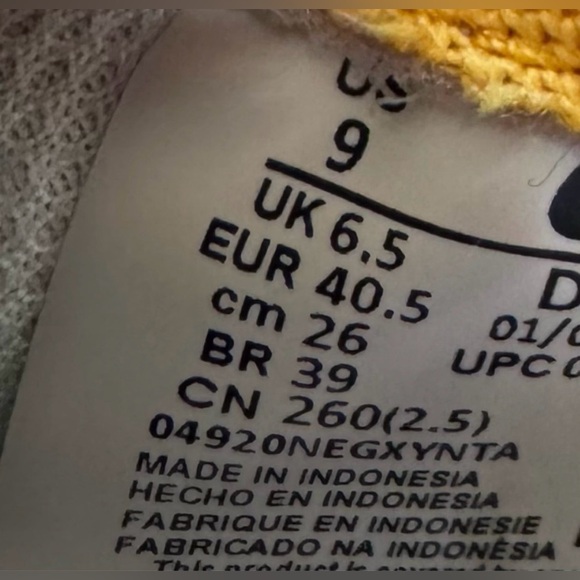 Nike Air Max Dawn Sneakers Womens 9 White Orange Retro Running Shoes - Picture 6 of 6